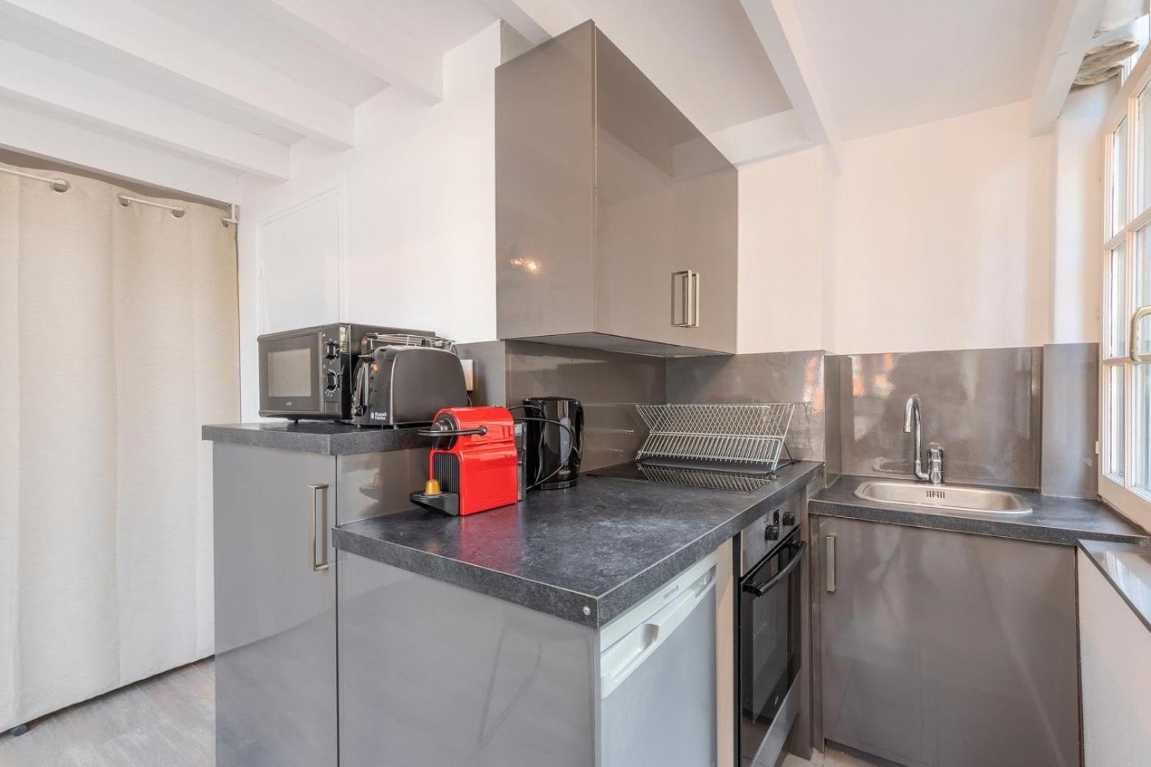 Atypical Triplex Near Grand Place With Terrace Lille Luaran gambar