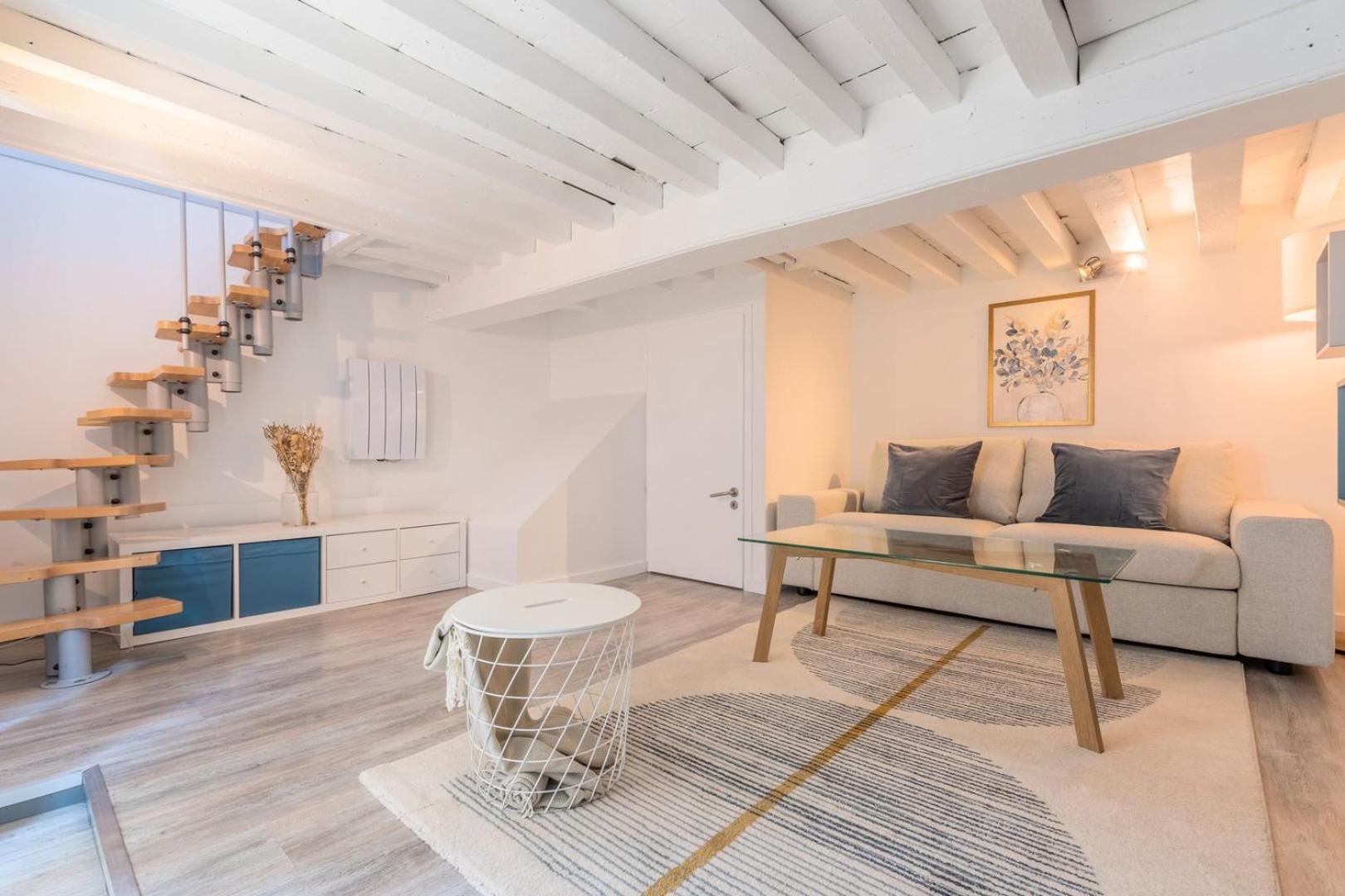 Atypical Triplex Near Grand Place With Terrace Lille Luaran gambar